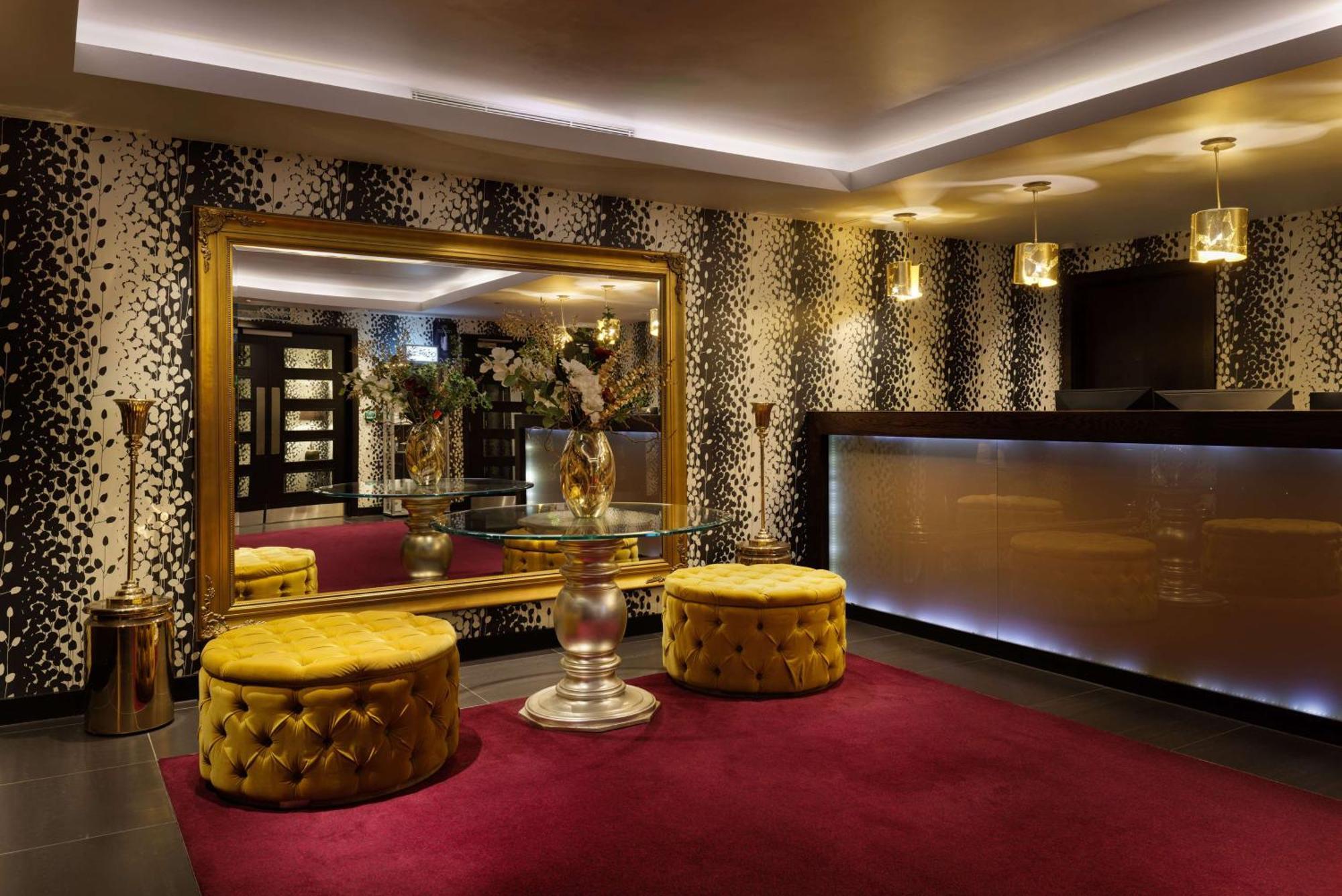 Hotel Hilton London Syon Park Brentford Exterior foto