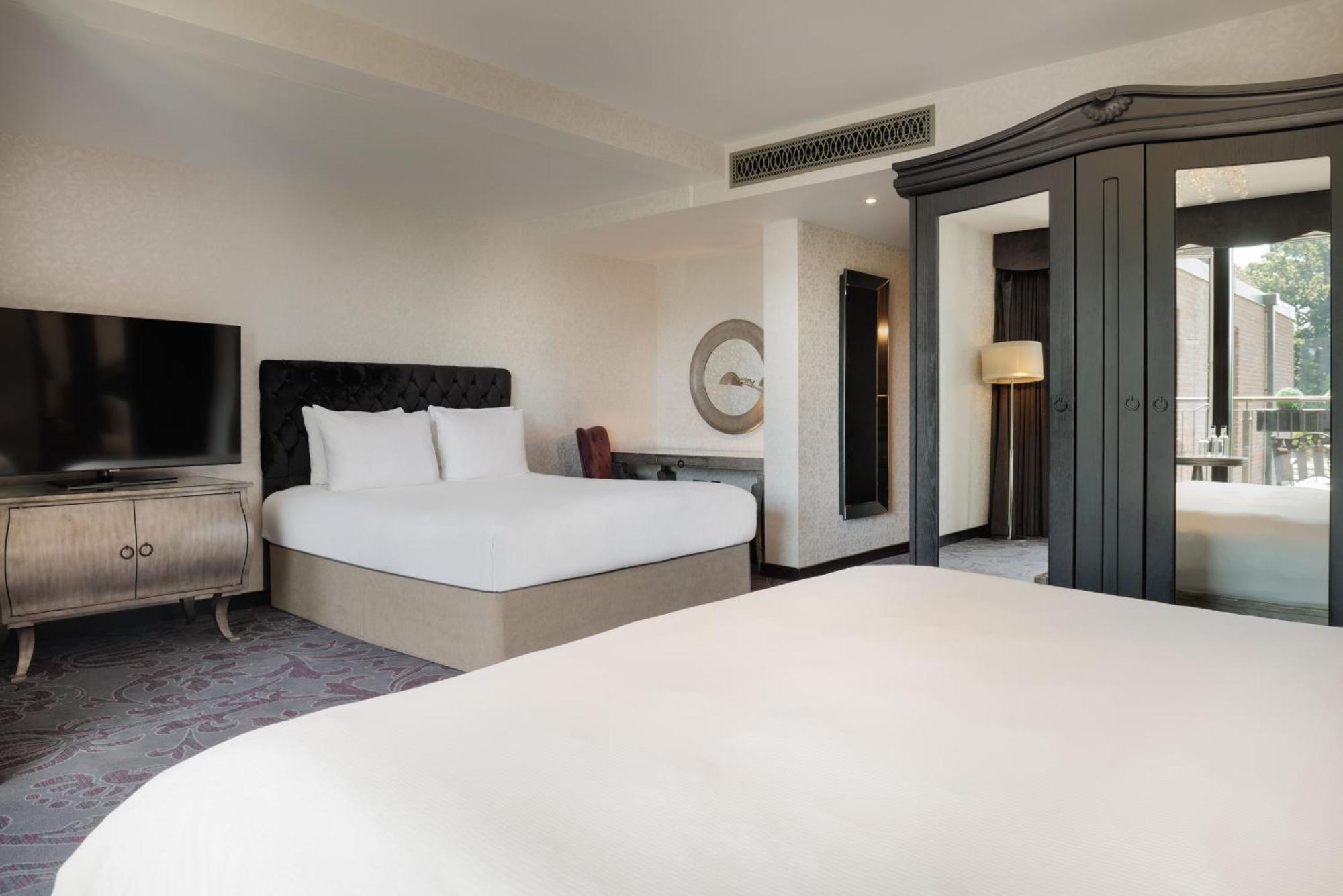 Hotel Hilton London Syon Park Brentford Exterior foto
